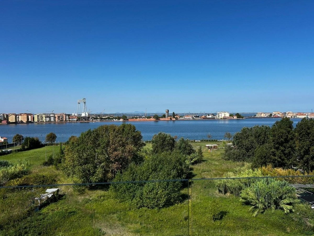 Appartamento nuova costruzione con vista laguna